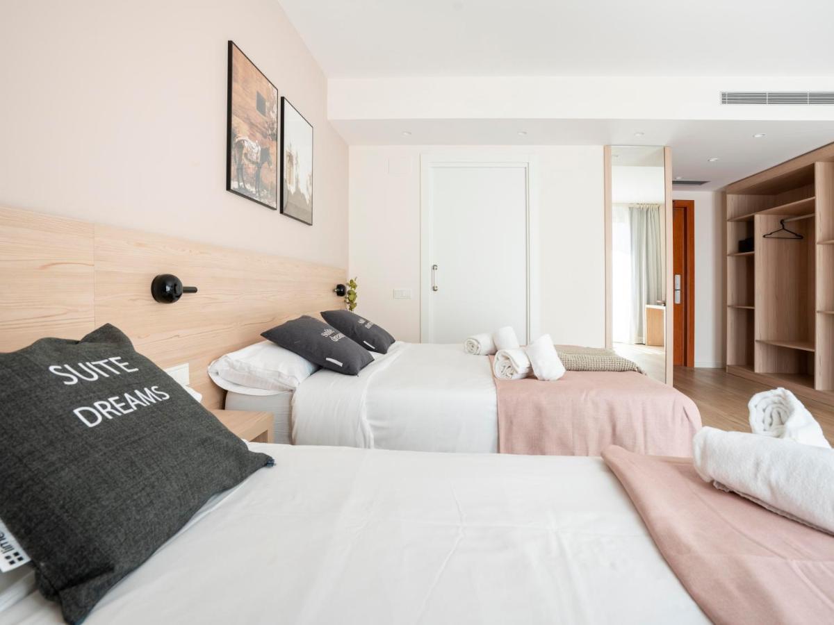 Hotel Limehome Carrer De Besalu 82 Barcellona